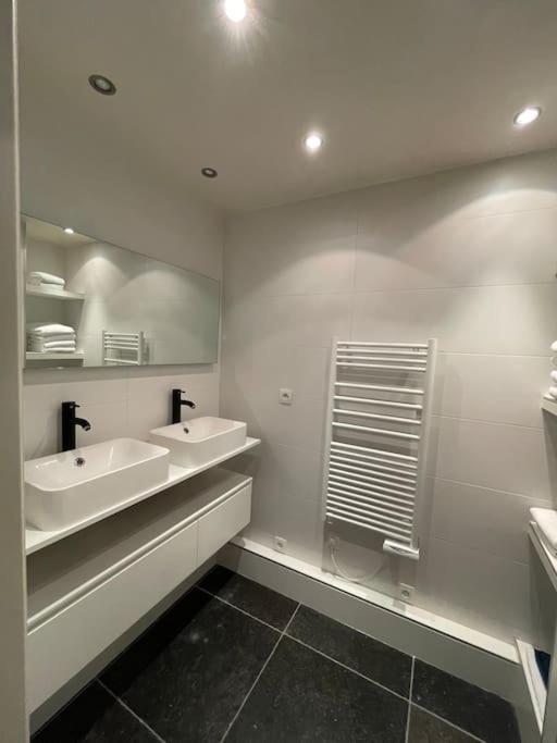 Apartamento Le Grand Sillon - Le Georges Saint-Malo Exterior foto
